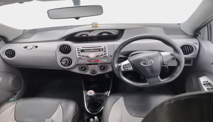 2011 Toyota Etios Liva VX, Petrol, Manual, 1,44,736 km, interior