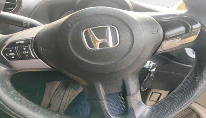 2015 Honda Amaze 1.5L I-DTEC S, Diesel, Manual, 79,687 km, interior