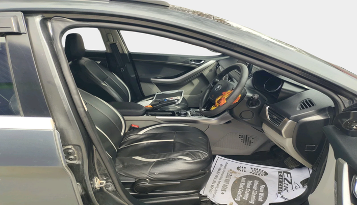 2018 Tata NEXON XZA PLUS PETROL, Petrol, Automatic, 1,04,007 km, interior