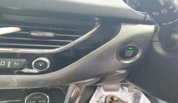 2018 Tata NEXON XZA PLUS PETROL, Petrol, Automatic, 1,04,007 km, interior