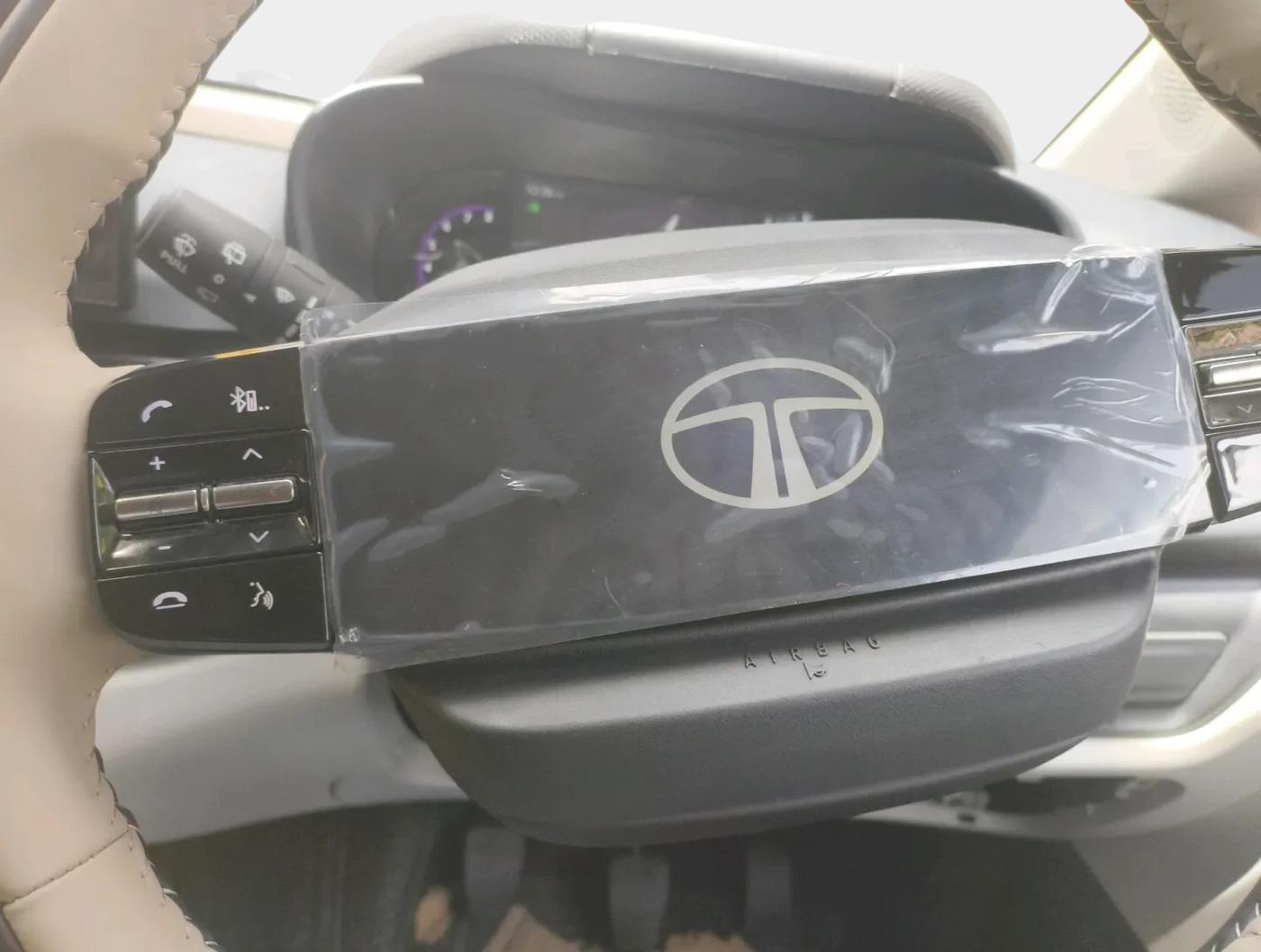2025 Tata ALTROZ Accomplished S Petrol 5 MT, Petrol, Manual, 436 km, interior