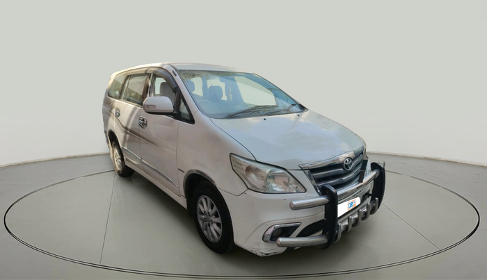 2014 Toyota Innova 2.5 ZX 7 STR, Diesel, Manual, 3,12,500 km, exterior