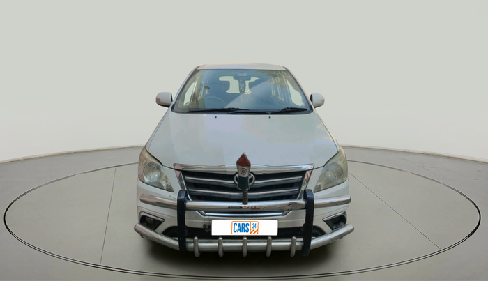 2014 Toyota Innova 2.5 ZX 7 STR, Diesel, Manual, 3,12,500 km, exterior