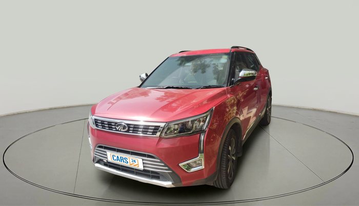 2020 Mahindra XUV300 W8 (O) 1.5 DIESEL, Diesel, Manual, 75,351 km, exterior