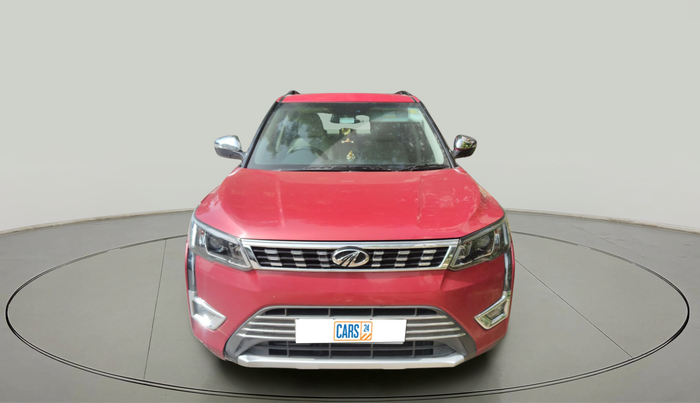 2020 Mahindra XUV300 W8 (O) 1.5 DIESEL, Diesel, Manual, 75,351 km, exterior