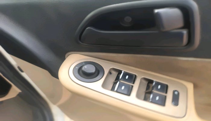 2013 Tata Indica Vista ZX+ 90PS, Diesel, Manual, 2,26,574 km, interior