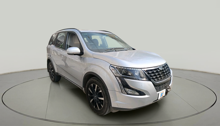 2021 Mahindra XUV500 W11, Diesel, Manual, 86,522 km, exterior