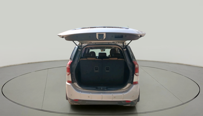 2021 Mahindra XUV500 W11, Diesel, Manual, 86,522 km, exterior