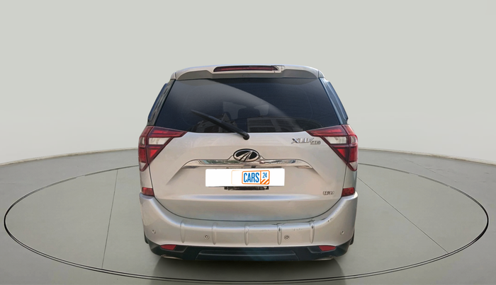 2021 Mahindra XUV500 W11, Diesel, Manual, 86,522 km, exterior