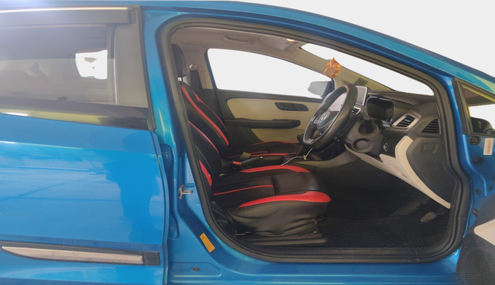 2021 Tata ALTROZ XT I-TURBO PETROL, Petrol, Manual, 42,272 km, interior