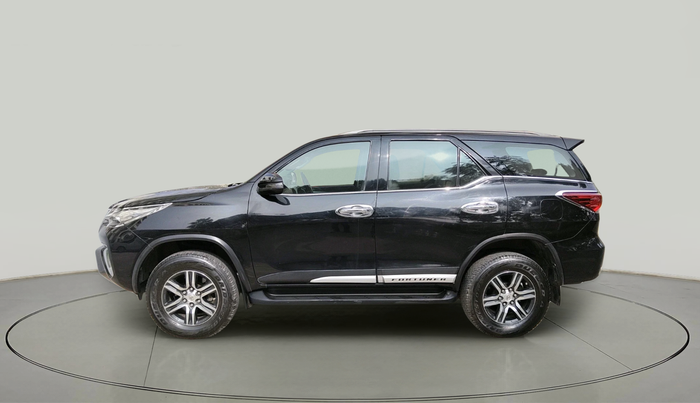 2018 Toyota Fortuner 2.7 4X2 AT, Petrol, Automatic, 1,00,414 km, exterior