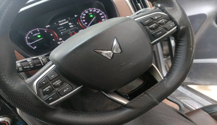 2022 Mahindra SCORPIO-N Z8 L DIESEL MT 4WD 7 STR, Diesel, Manual, 68,158 km, interior