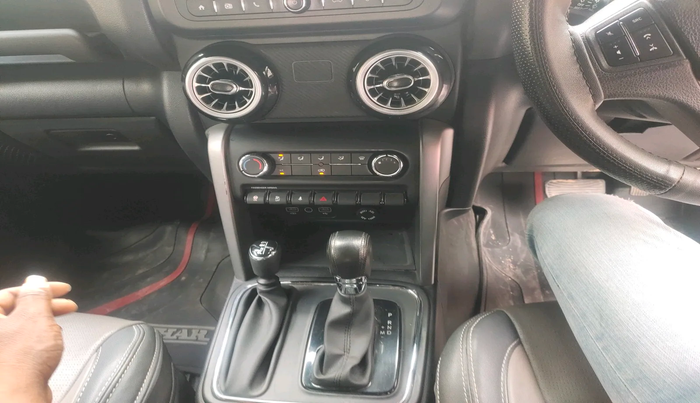 2021 Mahindra Thar LX  P 4WD AT CONVERTIBLE, Petrol, Automatic, 11,907 km, interior