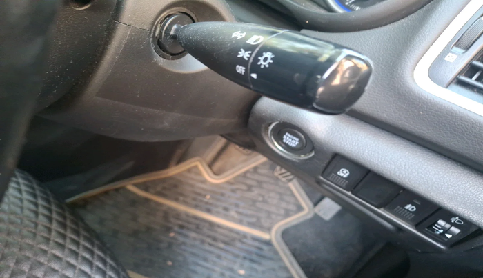 2021 Maruti S Cross ZETA 1.5, Petrol, Manual, 84,432 km, interior