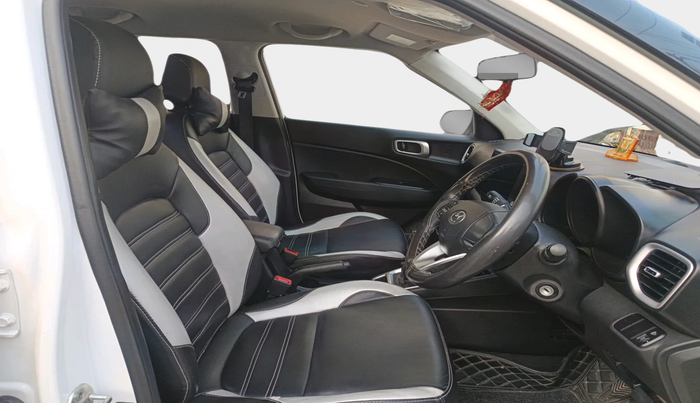 2020 Hyundai VENUE S 1.2, Petrol, Manual, 30,916 km, interior