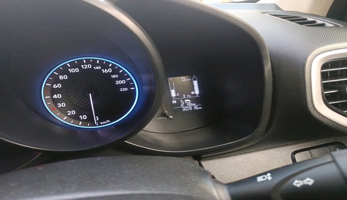 2020 Hyundai VENUE S 1.2, Petrol, Manual, 30,916 km, interior