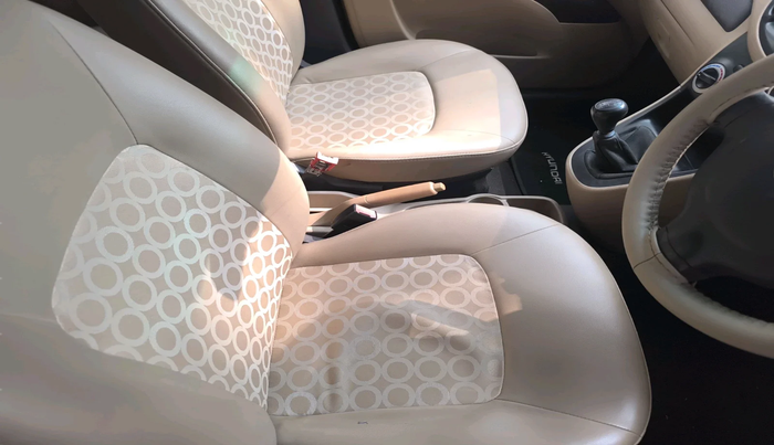 2010 Hyundai i10 MAGNA 1.2, Petrol, Manual, 82,141 km, interior