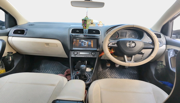 2017 Skoda Rapid STYLE 1.5 TDI, Diesel, Manual, 1,27,174 km, interior