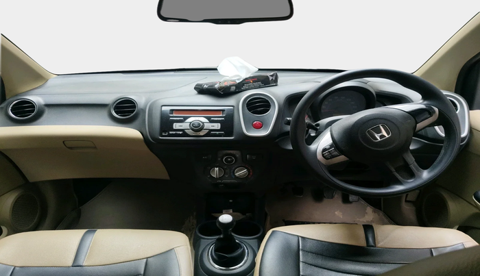 2015 Honda Mobilio 1.5L I-DTEC S, Diesel, Manual, 87,718 km, interior