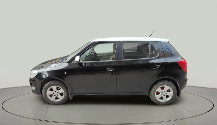 2011 Skoda Fabia ELEGANCE 1.2 MPI, Petrol, Manual, 1,30,564 km, exterior