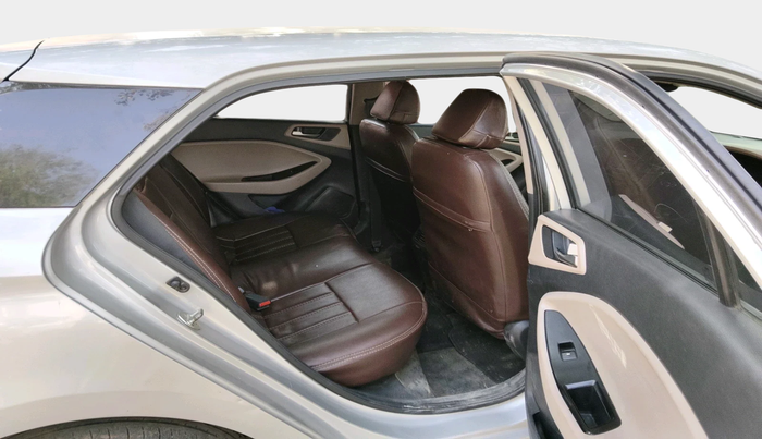 2017 Hyundai Elite i20 SPORTZ 1.2, Petrol, Manual, 1,03,535 km, interior