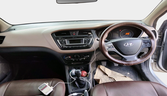 2017 Hyundai Elite i20 SPORTZ 1.2, Petrol, Manual, 1,03,535 km, interior