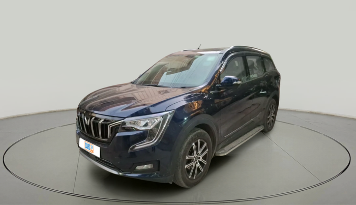 2022 Mahindra XUV700 AX 7 LUXURY D AT 7 STR, Diesel, Automatic, 33,196 km, exterior