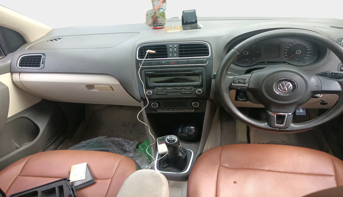 2011 Volkswagen Vento COMFORTLINE DIESEL 1.6, Diesel, Manual, 2,59,213 km, interior