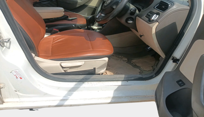 2011 Volkswagen Vento COMFORTLINE DIESEL 1.6, Diesel, Manual, 2,59,213 km, interior