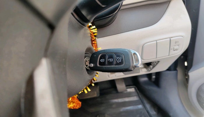 2019 Hyundai GRAND I10 NIOS SPORTZ AMT 1.2 KAPPA VTVT, Petrol, Automatic, 84,019 km, interior