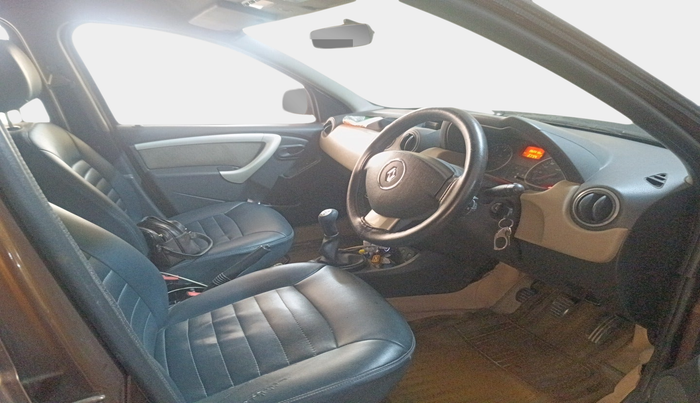 2013 Renault Duster 85 PS RXL DIESEL, Diesel, Manual, 2,62,015 km, interior