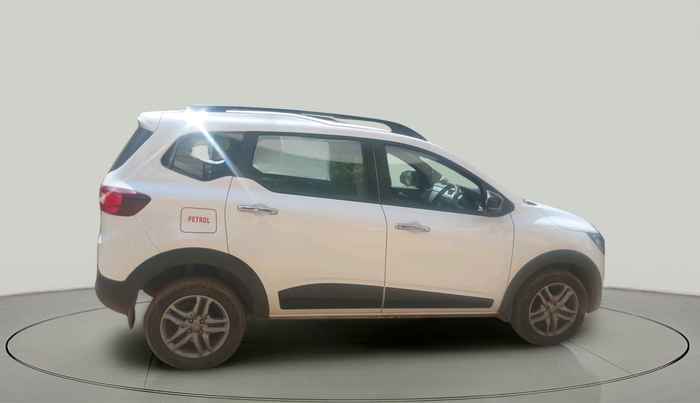 2024 Renault TRIBER RXZ AMT, Petrol, Automatic, 4,863 km, exterior