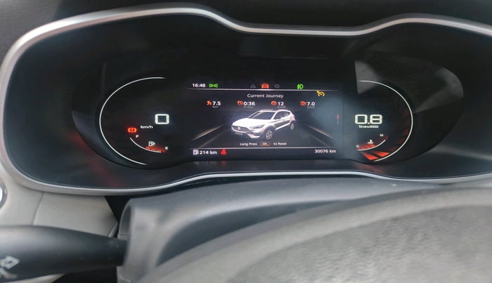 2022 MG ASTOR SHARP EX 1.5 MT, Petrol, Manual, 30,076 km, interior