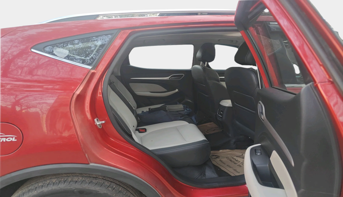 2022 MG ASTOR SHARP EX 1.5 MT, Petrol, Manual, 30,076 km, interior