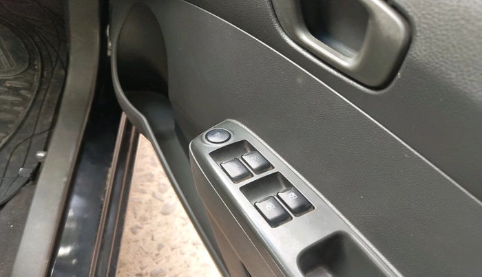 2011 Chevrolet Beat LT PETROL, Petrol, Manual, 78,539 km, interior