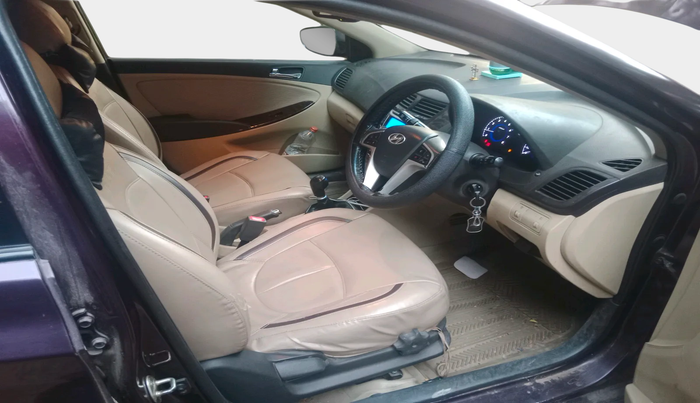 2011 Hyundai Verna FLUIDIC 1.6 VTVT SX, Petrol, Manual, 73,647 km, interior