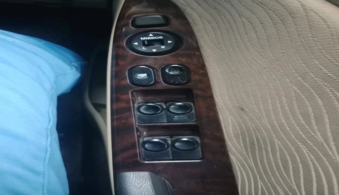 2011 Hyundai Verna FLUIDIC 1.6 VTVT SX, Petrol, Manual, 73,647 km, interior