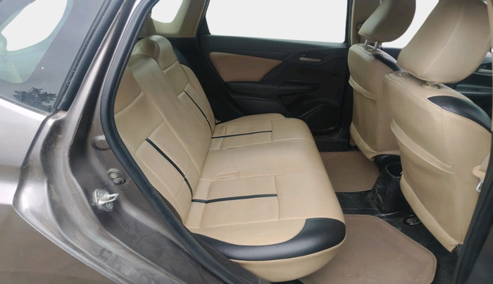 2015 Honda Jazz 1.5L I-DTEC SV, Diesel, Manual, 1,02,664 km, interior