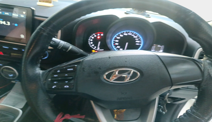 2020 Hyundai VENUE S+ 1.2, Petrol, Manual, 66,210 km, interior