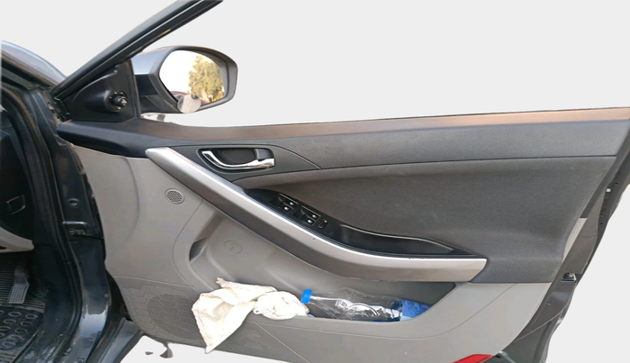 2018 Tata NEXON XZA PLUS PETROL, Petrol, Automatic, 63,092 km, interior