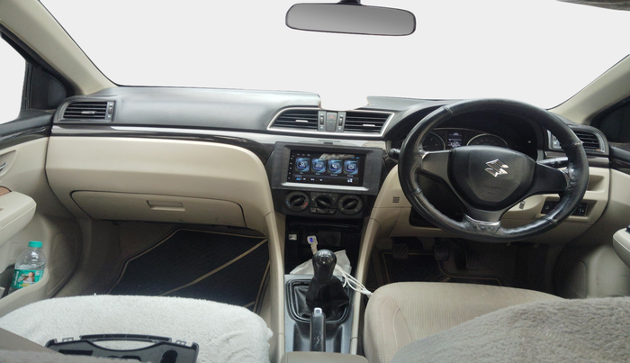 2018 Maruti Ciaz SIGMA DIESEL 1.3, Diesel, Manual, 57,338 km, interior