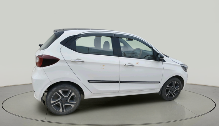 2022 Tata Tiago XZ PLUS DUAL TONE PETROL, Petrol, Manual, 28,736 km, exterior