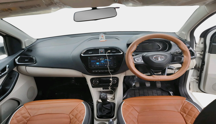 2022 Tata Tiago XZ PLUS DUAL TONE PETROL, Petrol, Manual, 28,736 km, interior