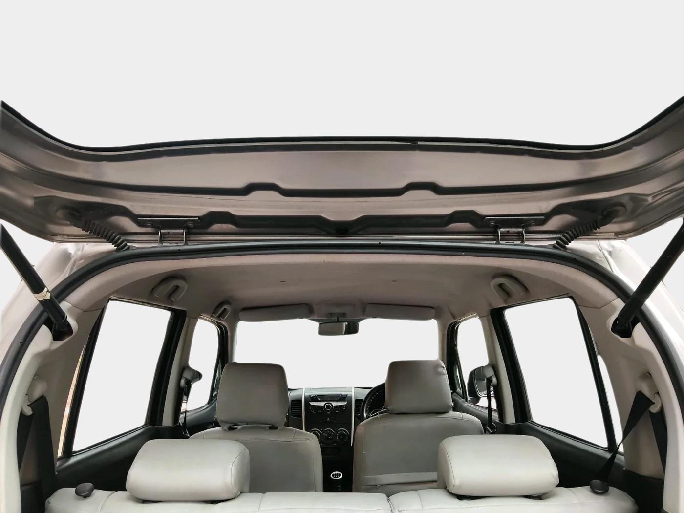 2013 Maruti Wagon R Stingray VXI, Petrol, Manual, 67,437 km, exterior