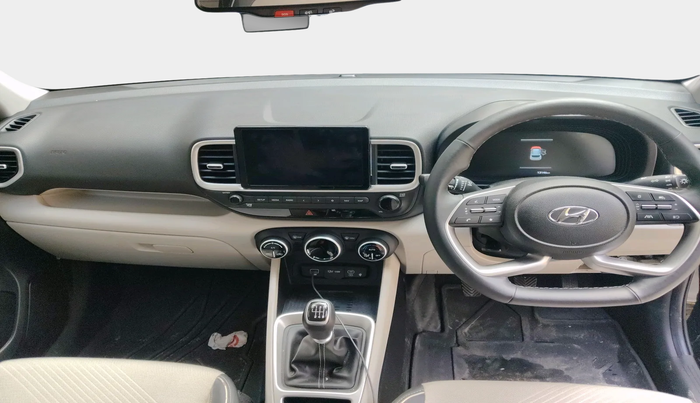 2024 Hyundai VENUE SX (O) MT 1.0 Turbo, Petrol, Manual, 13,146 km, interior