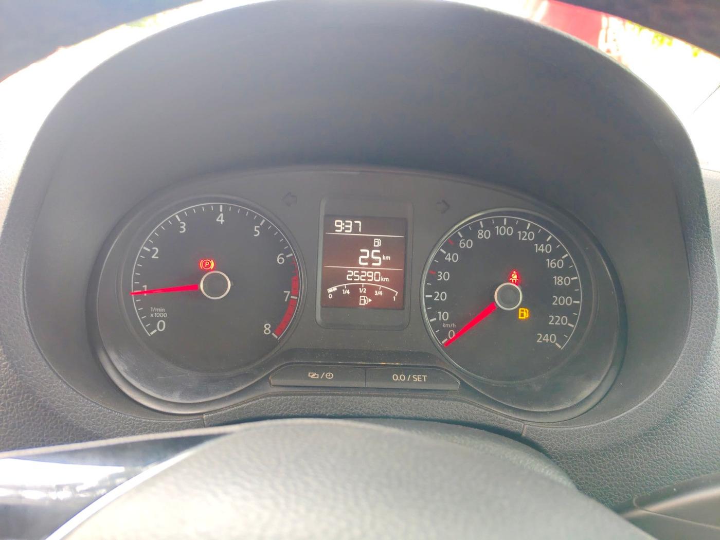 2020 Volkswagen Polo HIGHLINE PLUS 1.0L TSI, Petrol, Manual, 25,290 km, interior