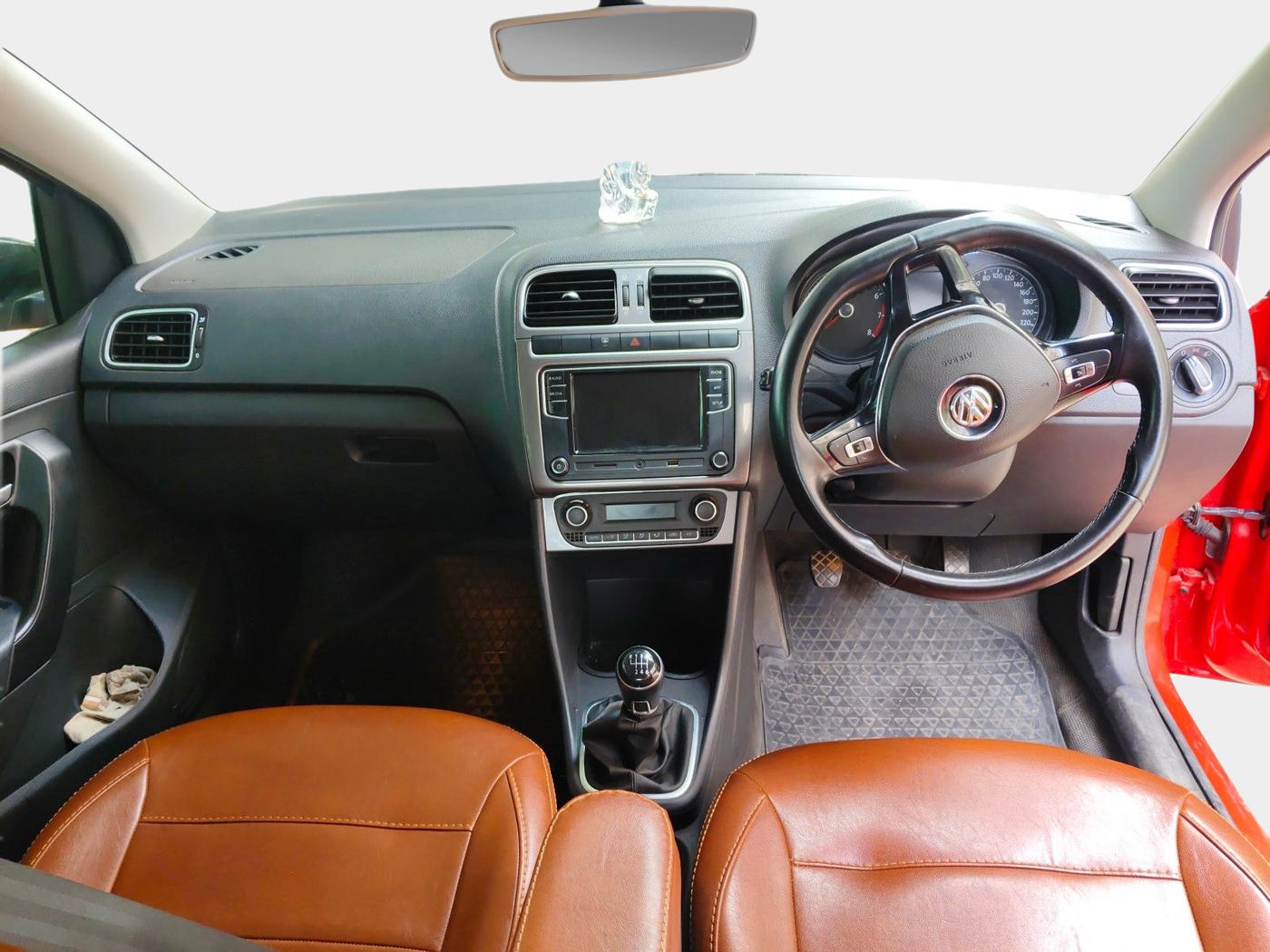 2020 Volkswagen Polo HIGHLINE PLUS 1.0L TSI, Petrol, Manual, 25,290 km, interior