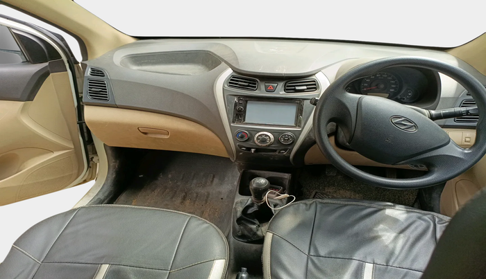 2018 Hyundai Eon ERA +, Petrol, Manual, 1,01,339 km, interior