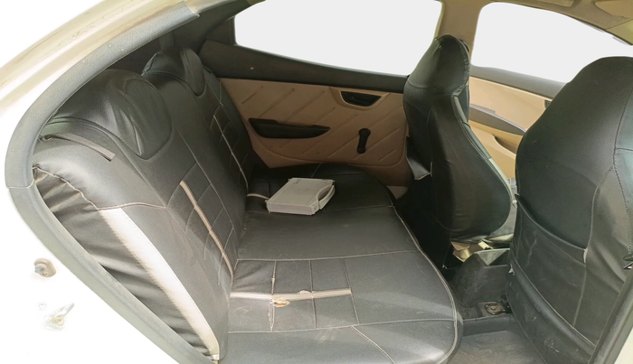 2018 Hyundai Eon ERA +, Petrol, Manual, 1,01,339 km, interior
