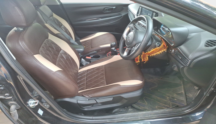 2023 Hyundai NEW I20 ASTA 1.2 MT, Petrol, Manual, 30,553 km, interior